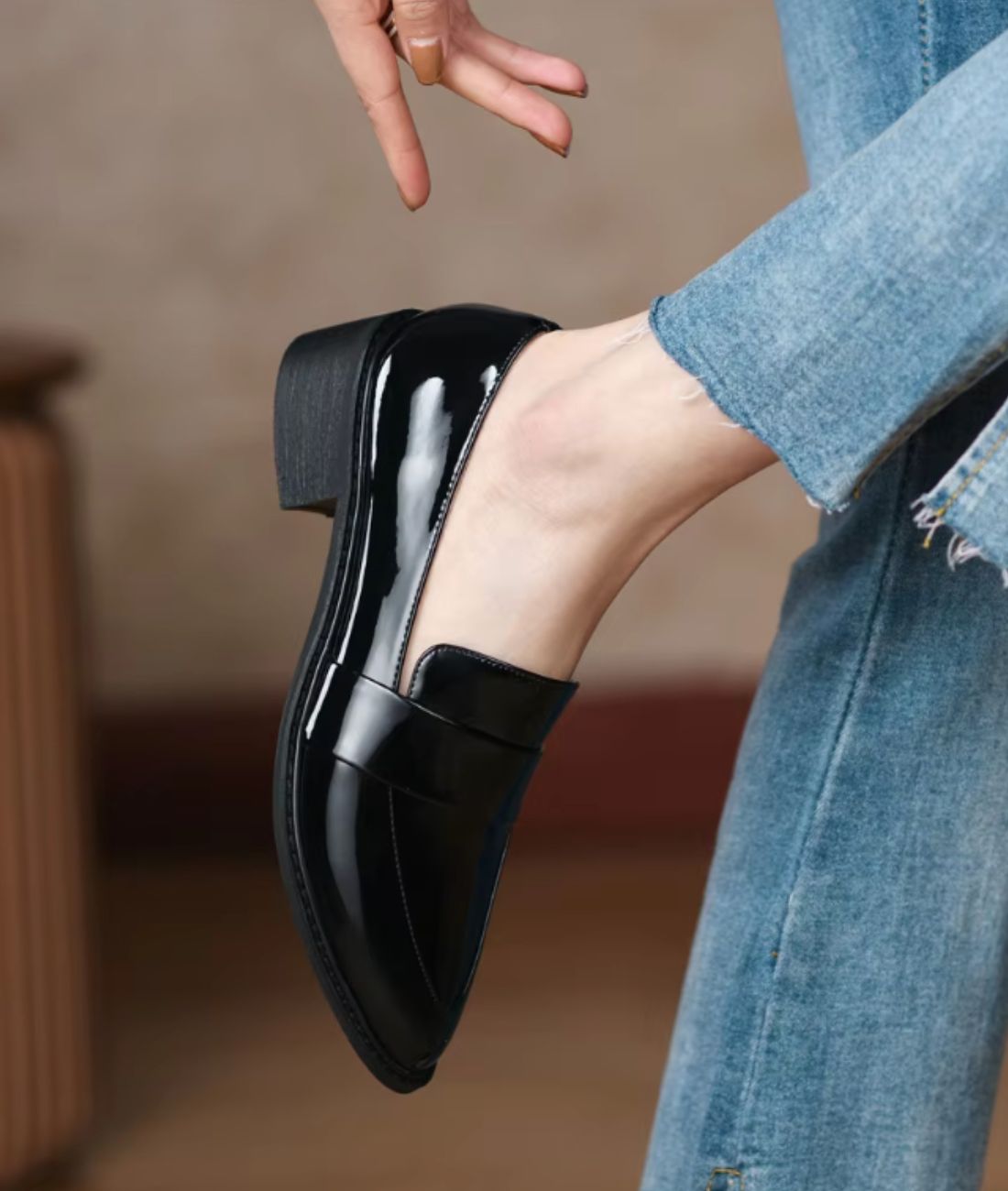 Women’s Low Heel Patent Leather Loafers Deep Black