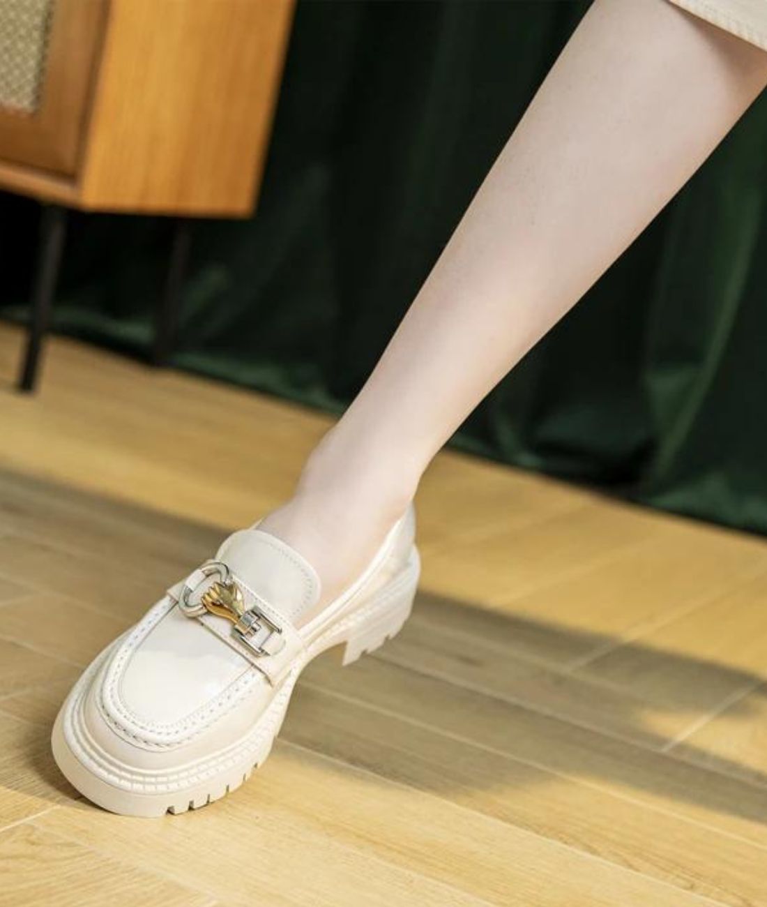 Women’s Horsebit Leather Loafers Cream