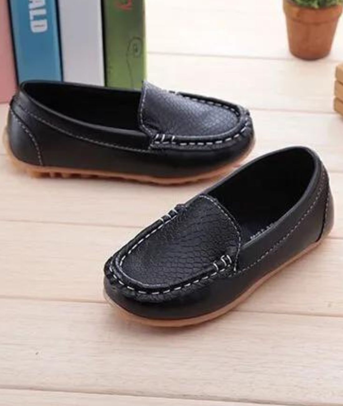 Men’s Slip On Patent Leather Loafers Deep Black