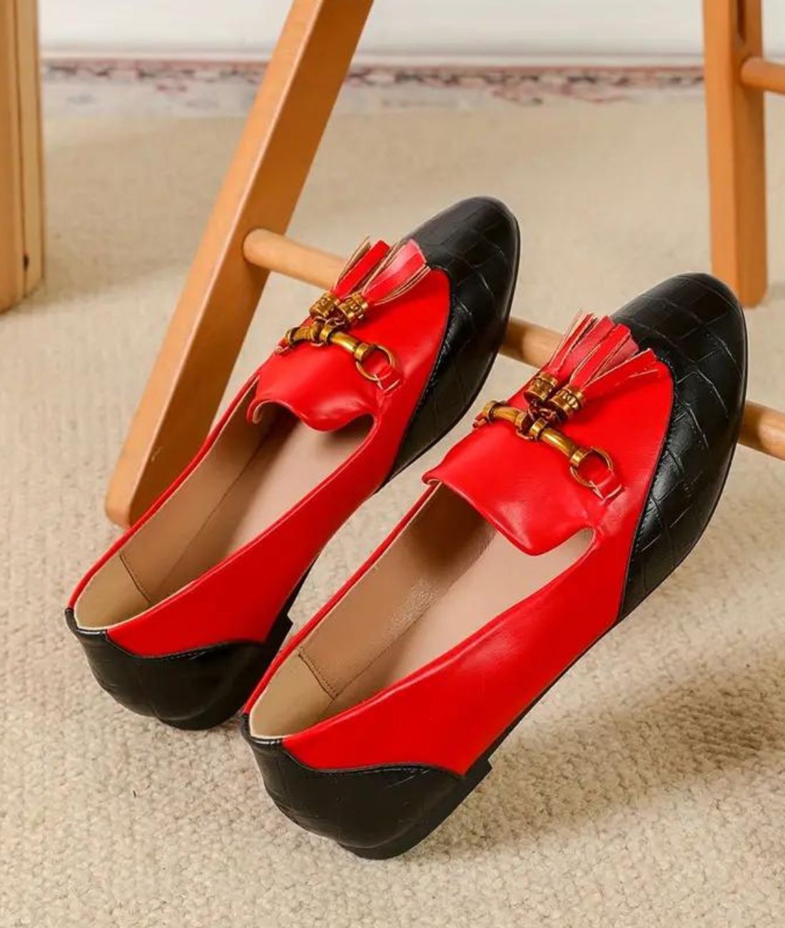 Women’s Tassel Round Toe Patent Leather Loafers Deep Black