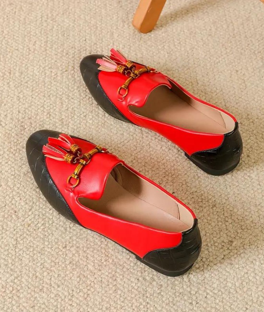 Women’s Tassel Round Toe Patent Leather Loafers Deep Black