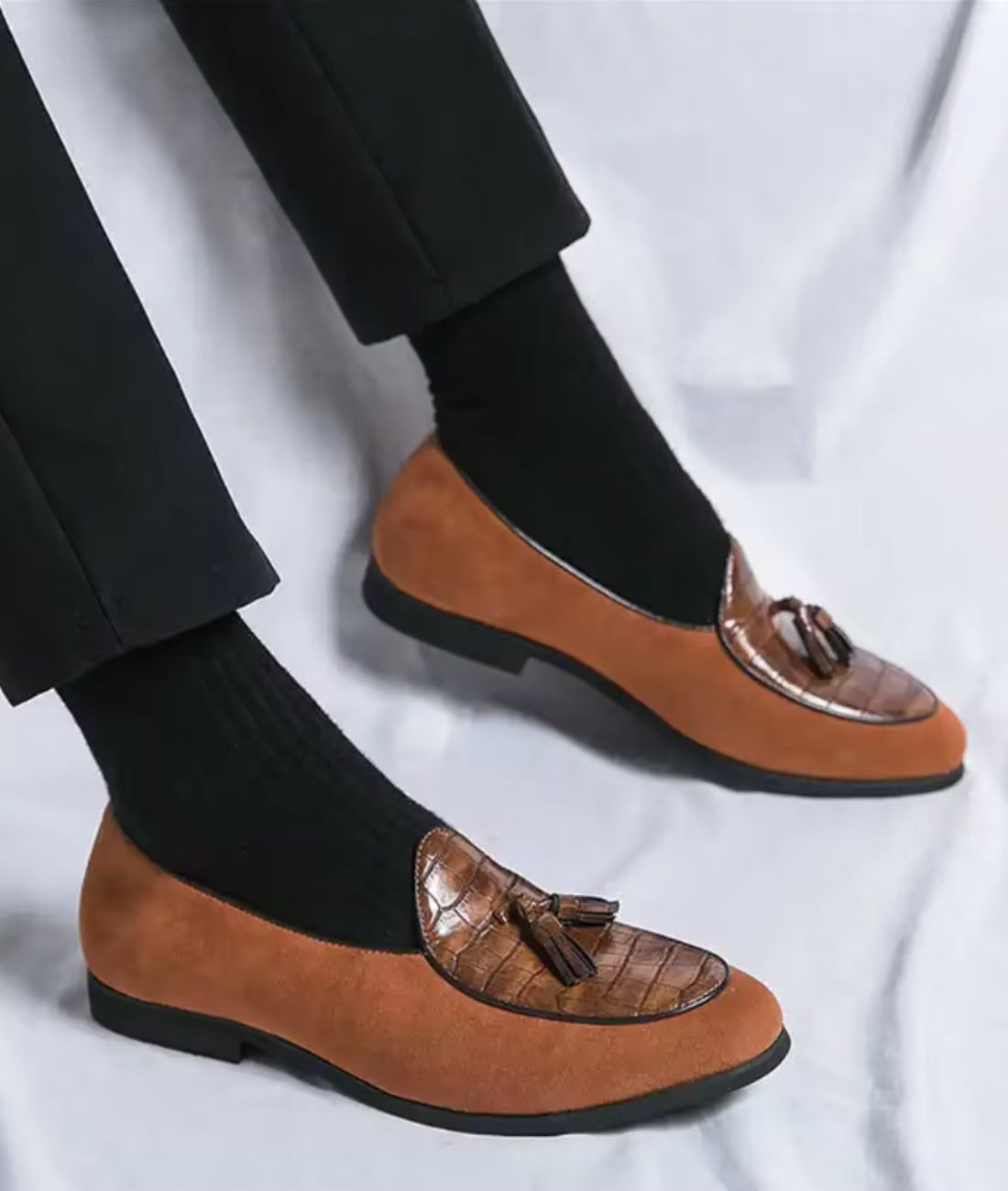Men’s Round Toe Slip On Suede Loafers Coffee Brown