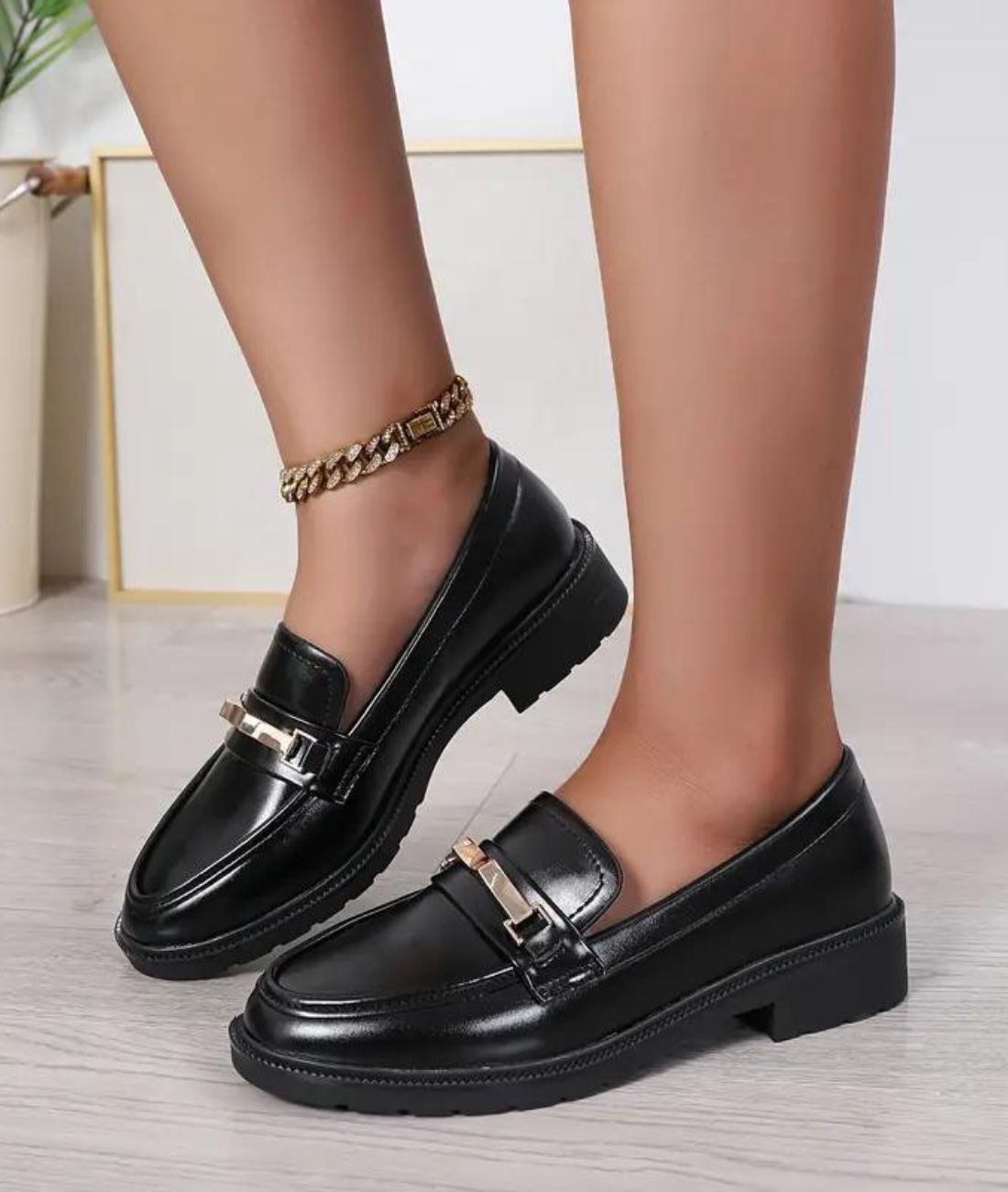 Women’s Low Heel Synthetic Leather Loafers Deep Black