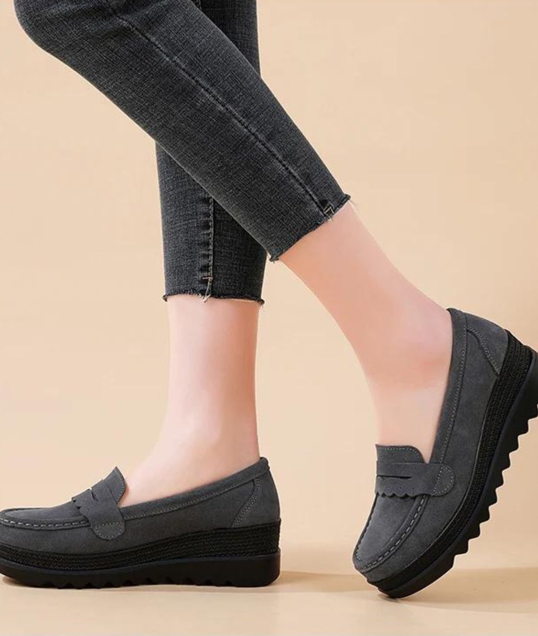 Women’s Heeled Suede Loafers Grey
