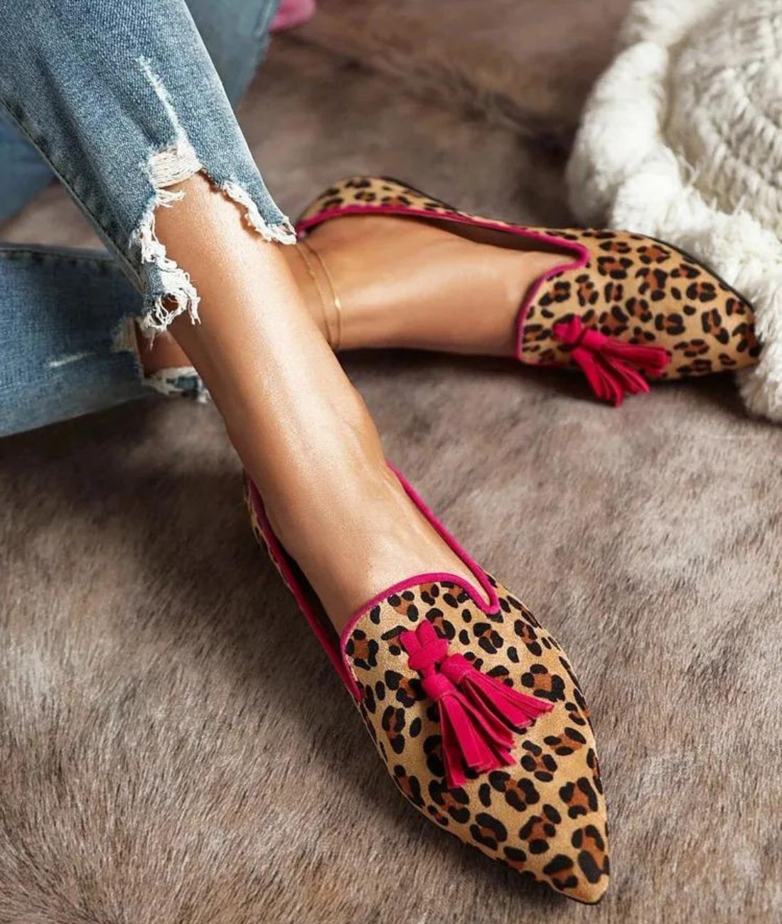 Women’s Tassel Suede Loafers Fuchsia