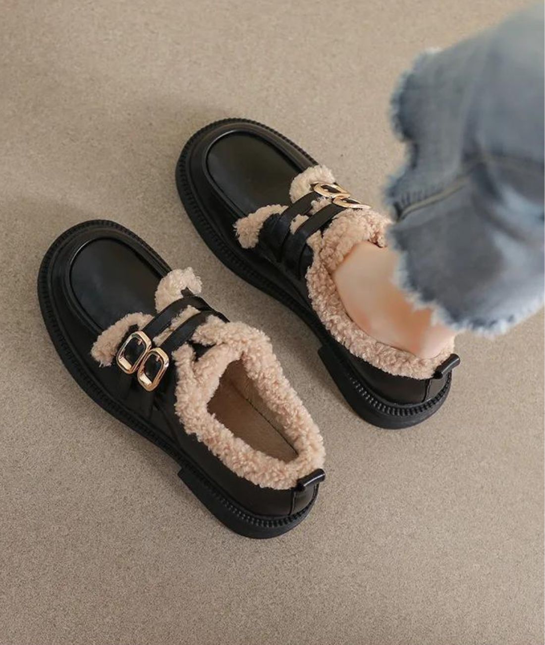 Women’s Slip On Toe Synthetic Leather Loafers Deep Black