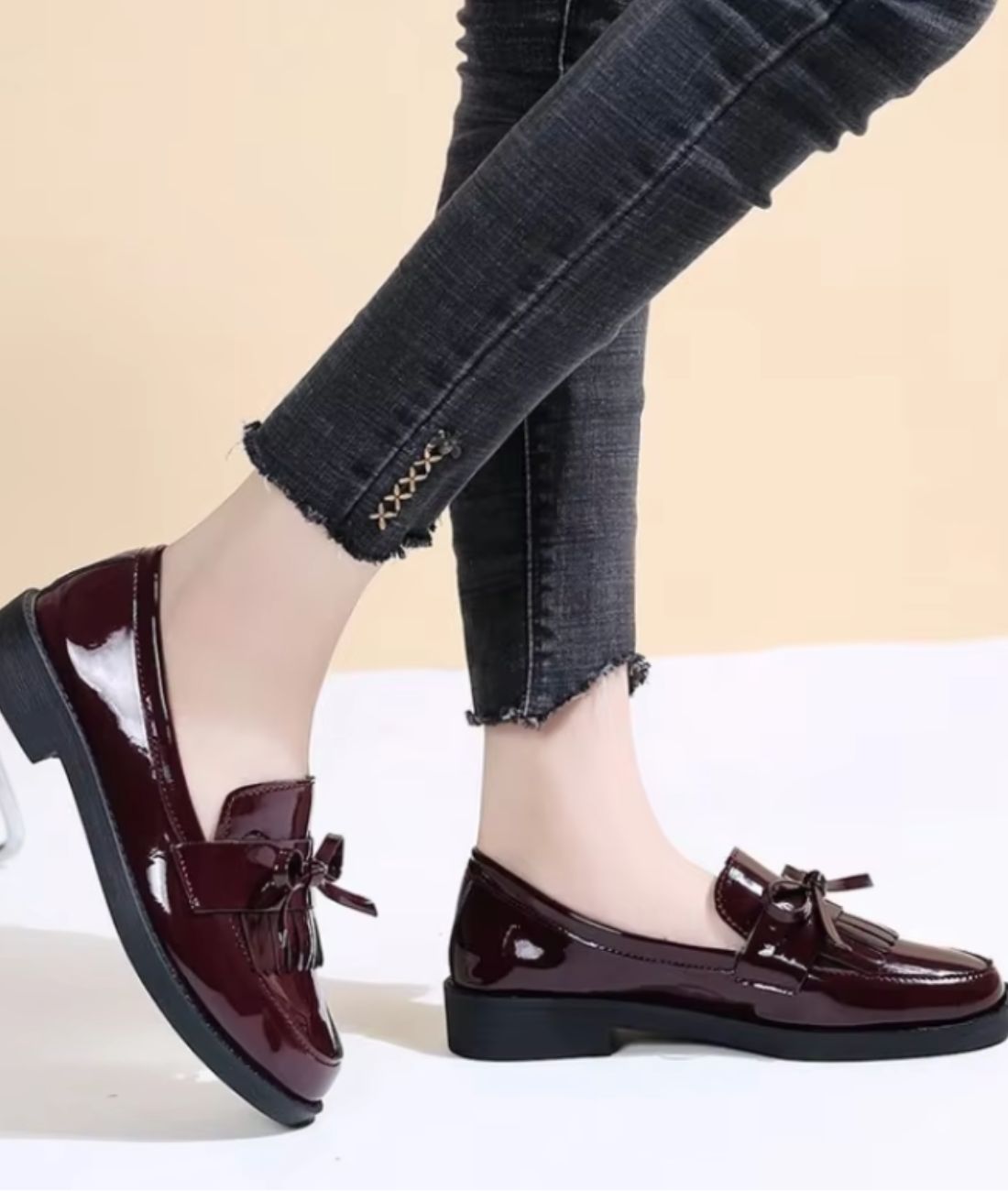 Women’s Pointed Patent Leather Loafers Burgundy