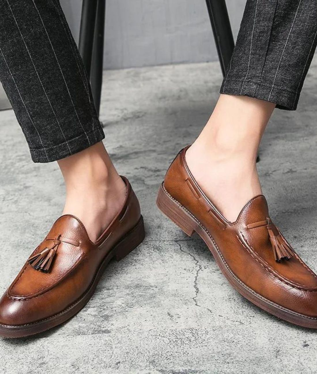 Men’s Low Heel Patent Leather Loafers Coffee Brown