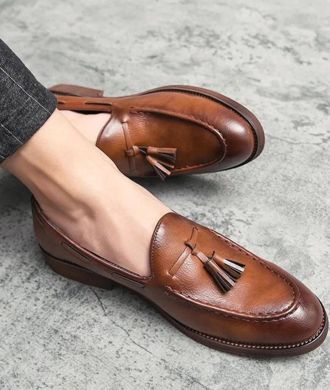 Men’s Low Heel Patent Leather Loafers Coffee Brown