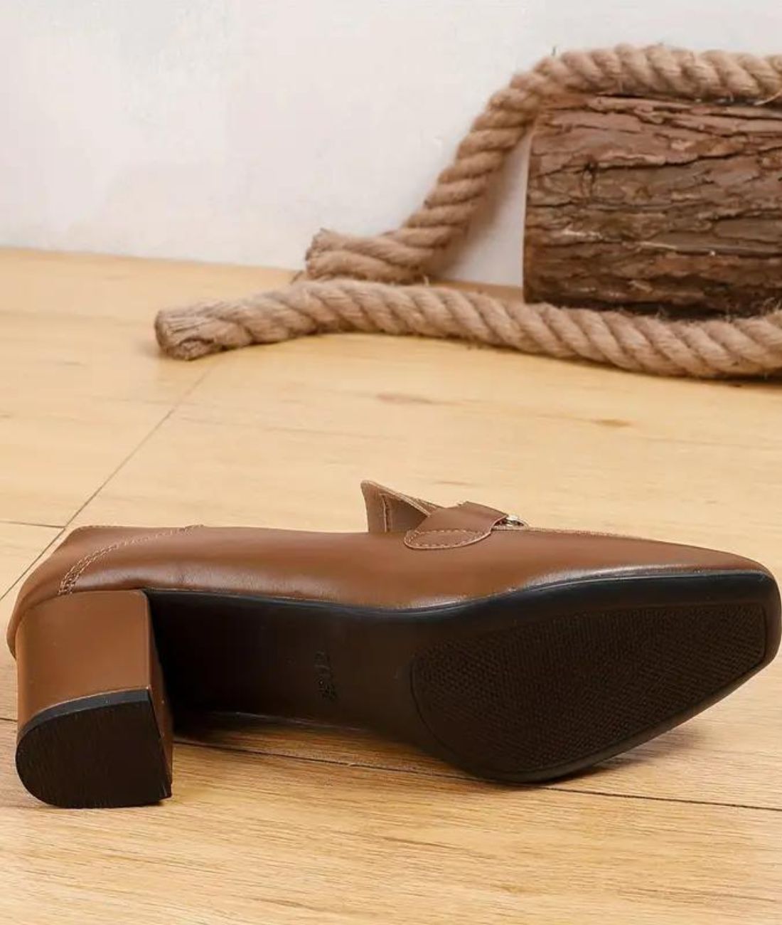 Women’s Heeled Patent Leather Loafers Coffee Brown