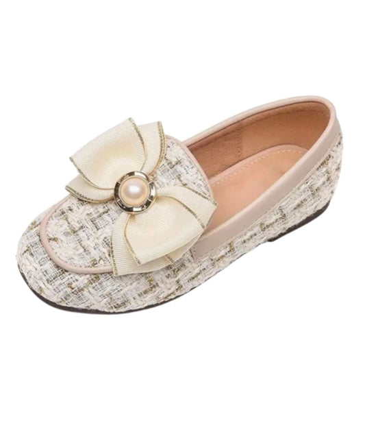 Women’s Slip On Patent Leather Round Toe Loafers Cream