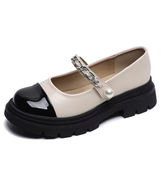 Women’s Chunky Synthetic Leather Round Toe Loafers Off White