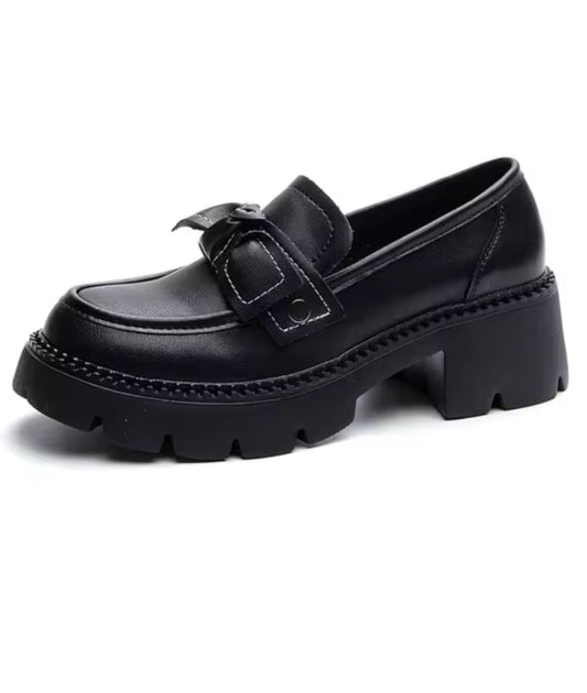 Women’s Low Heel Patent Leather Loafers Deep Black
