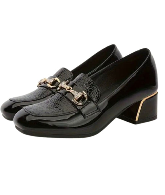 Women’s Horsebit Patent Leather Pointed Toe Loafers Deep Black