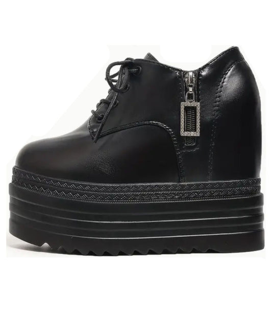 Women’s Platform Patent Leather Loafers in Deep Black